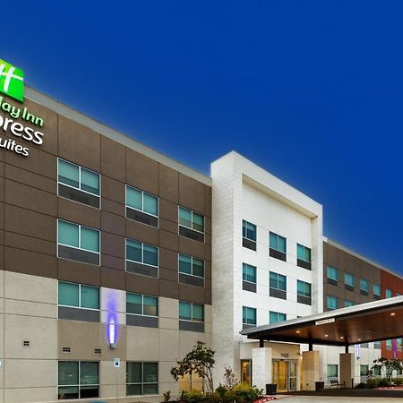 Holiday Inn Express & Suites - Stafford Nw - Sugar Land By Ihg Экстерьер фото