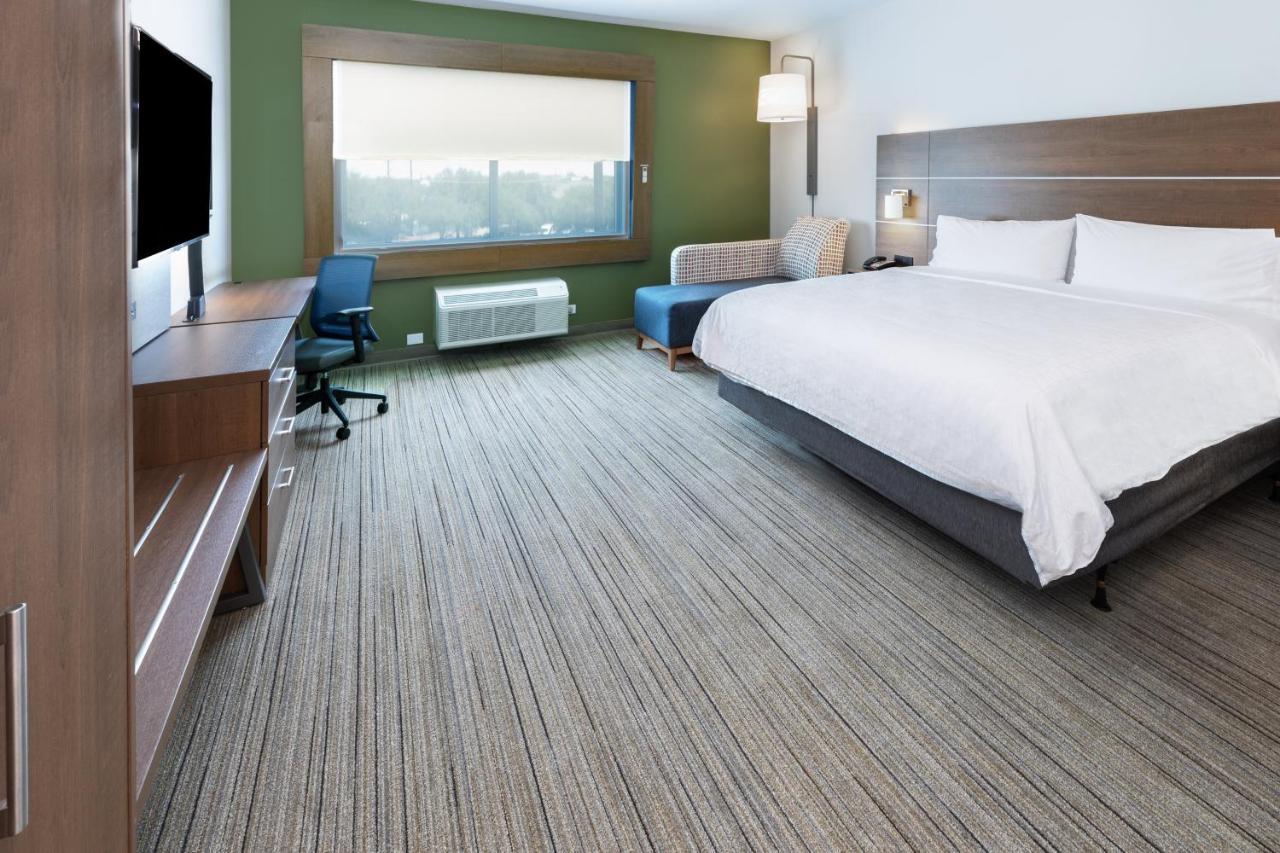 Holiday Inn Express & Suites - Stafford Nw - Sugar Land By Ihg Экстерьер фото