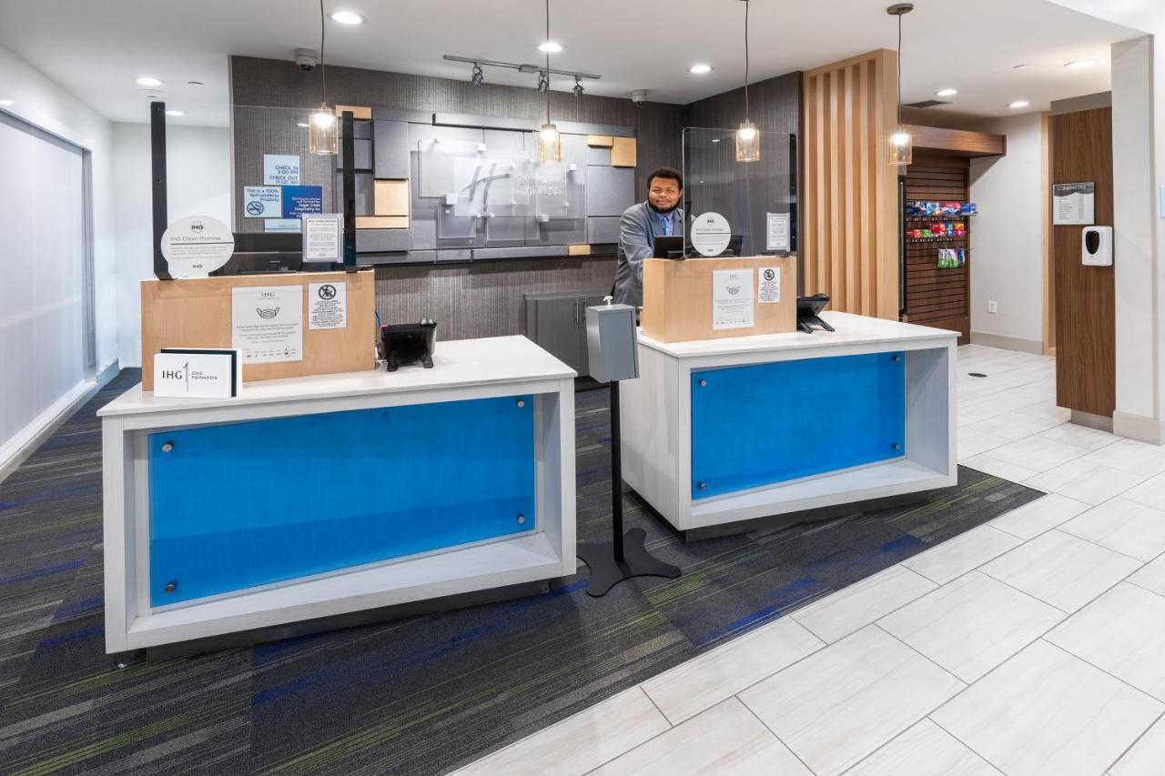 Holiday Inn Express & Suites - Stafford Nw - Sugar Land By Ihg Экстерьер фото