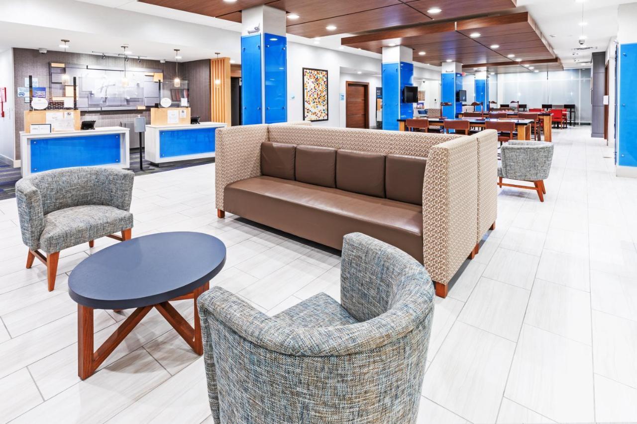 Holiday Inn Express & Suites - Stafford Nw - Sugar Land By Ihg Экстерьер фото